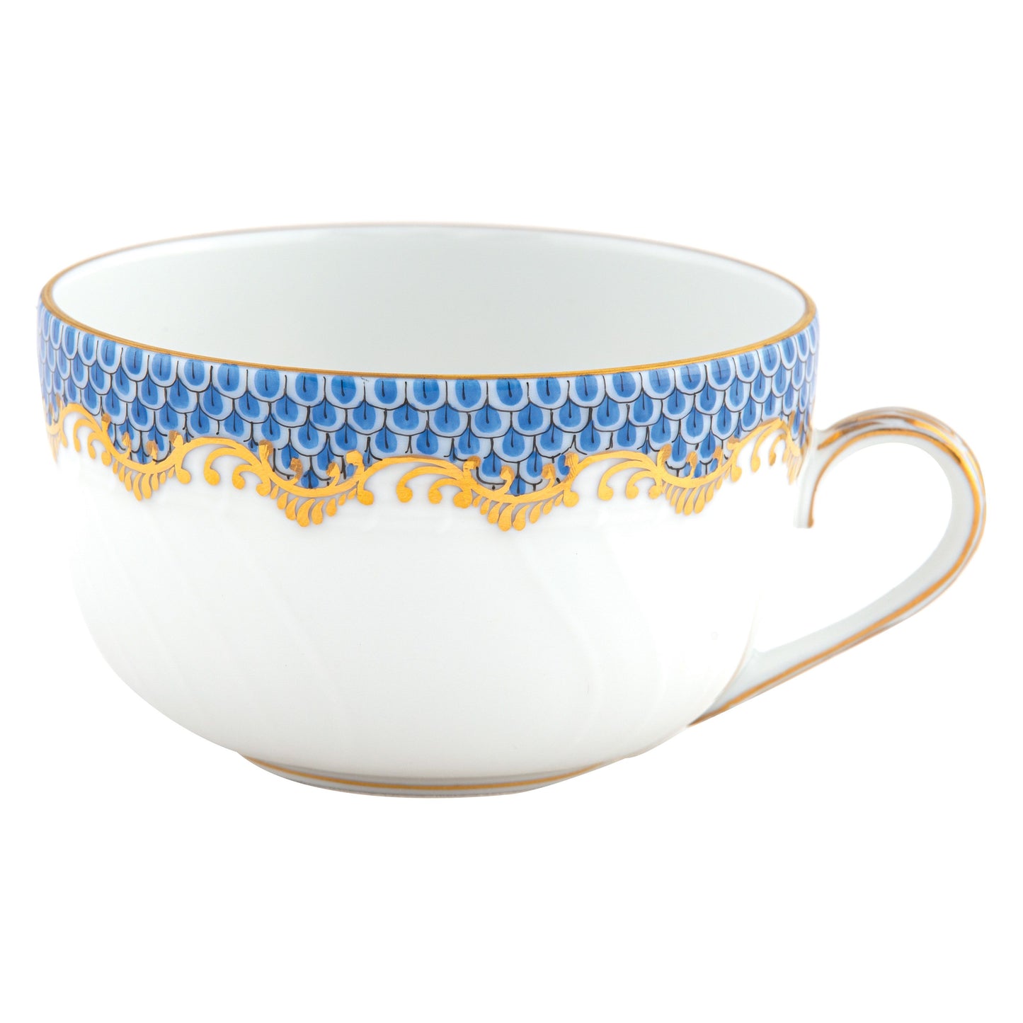 Herend Blue Fish Scale Table Setting