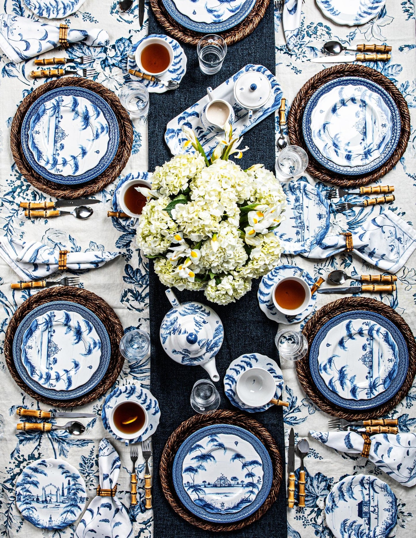 Country Estate Party Plate Assorted Set/4 - Delft Blue