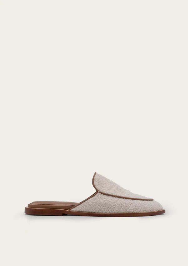 Honey Rex Sherpa Mule