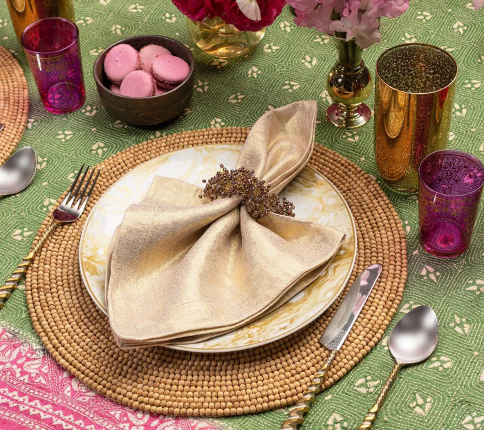 Wood Round Placemat in Natural