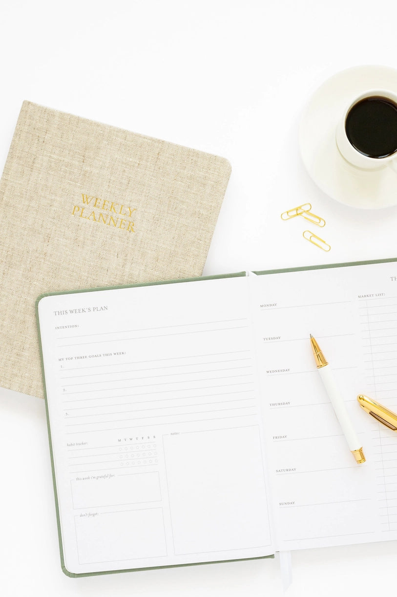 Undated Weekly Planner, Pale Pink