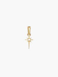 Rizen Jewelry Adoring Star Pendant, Gold-plated