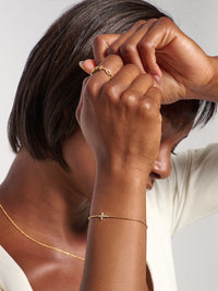 Rizen Jewelry Dainty Luminous Cross Pavé Bracelet, Gold-plated 6.7"