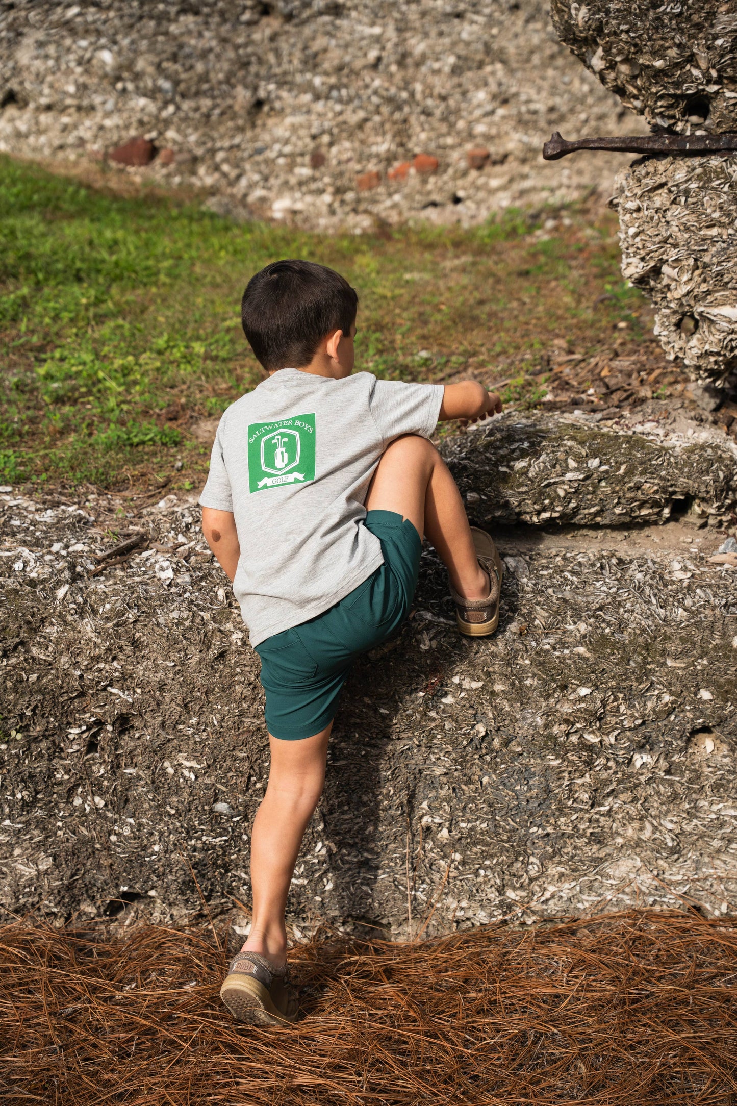 Green Golf Bag T-Shirt - Heather Grey