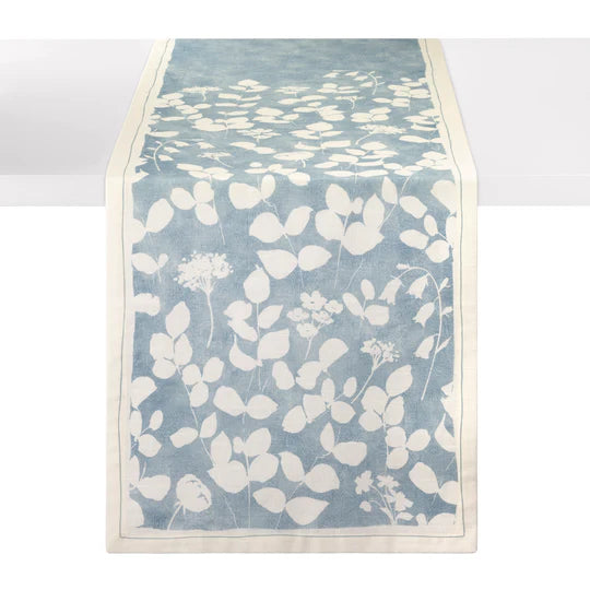 Fleur de Lin Floral Runner