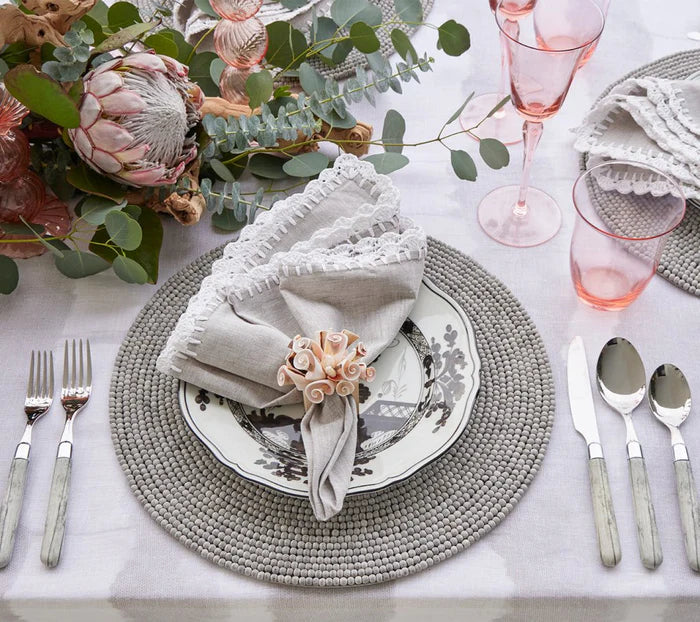 Shell Edge Napkin