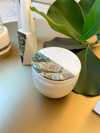 Rainbow Eucalyptus White Marble Candle
