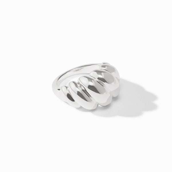 Sterling Ravello Ring