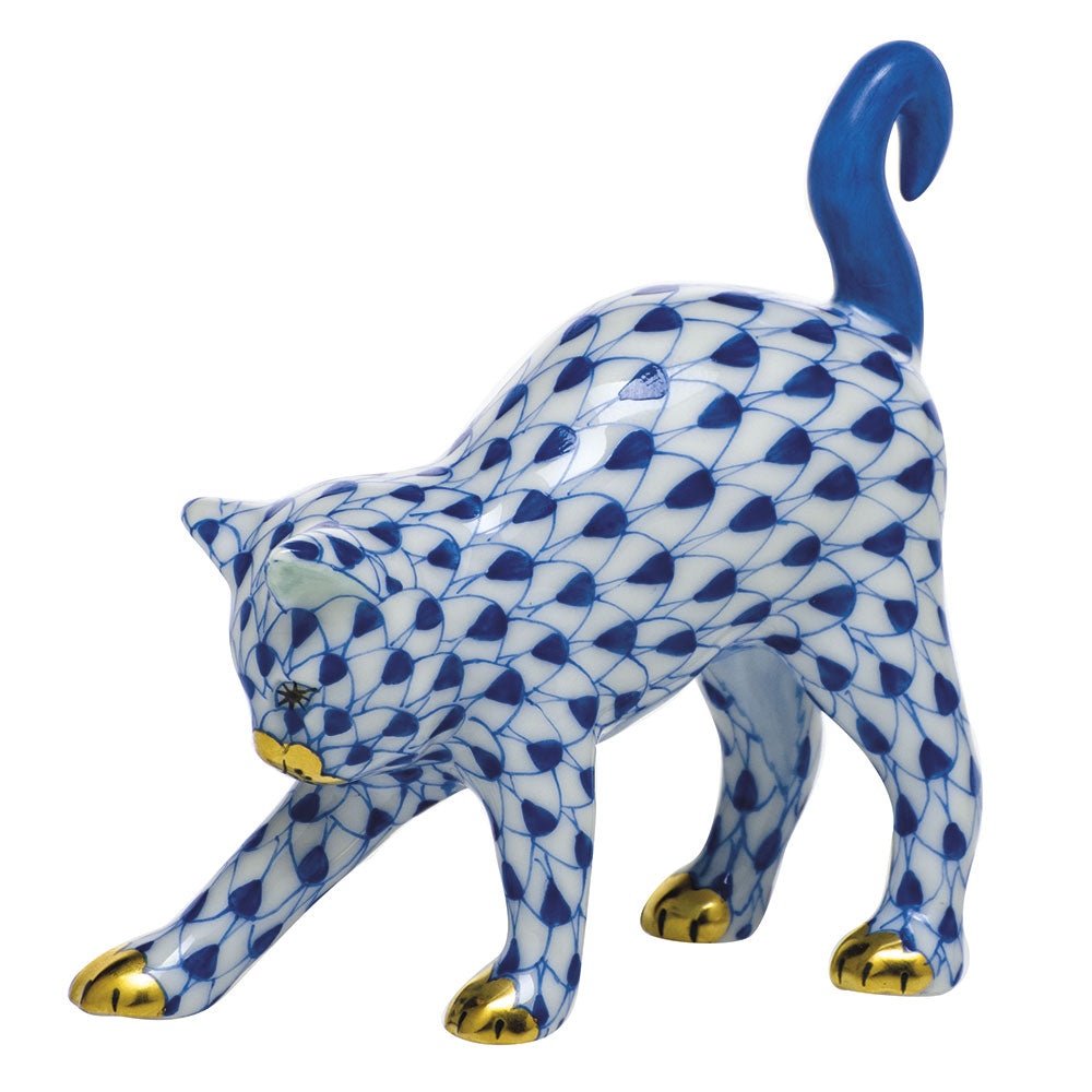 Arched Cat — Sapphire