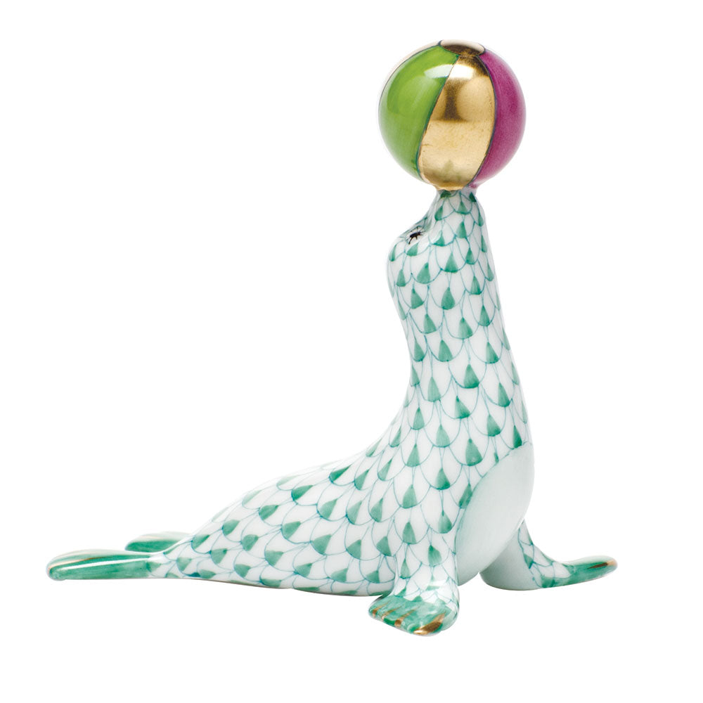 Sea Lion with Ball — Green