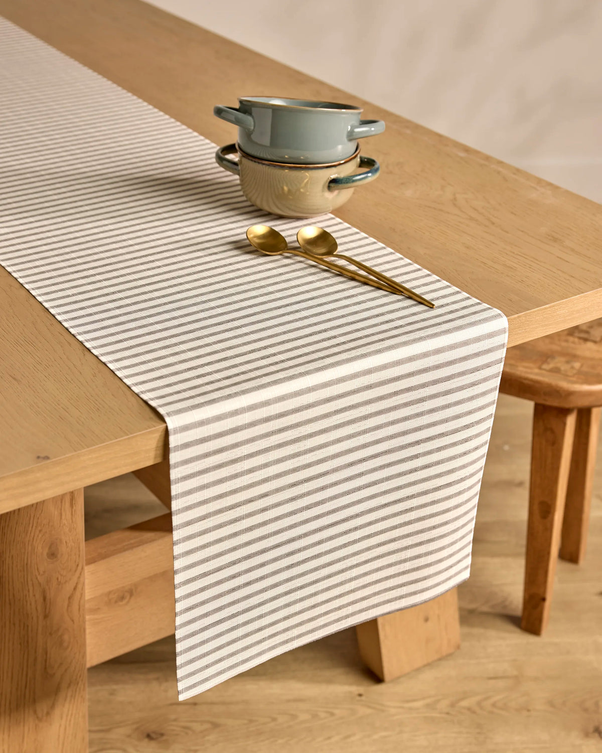 Stone Stripe Tablerunner