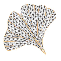 Ginkgo Leaf — Black