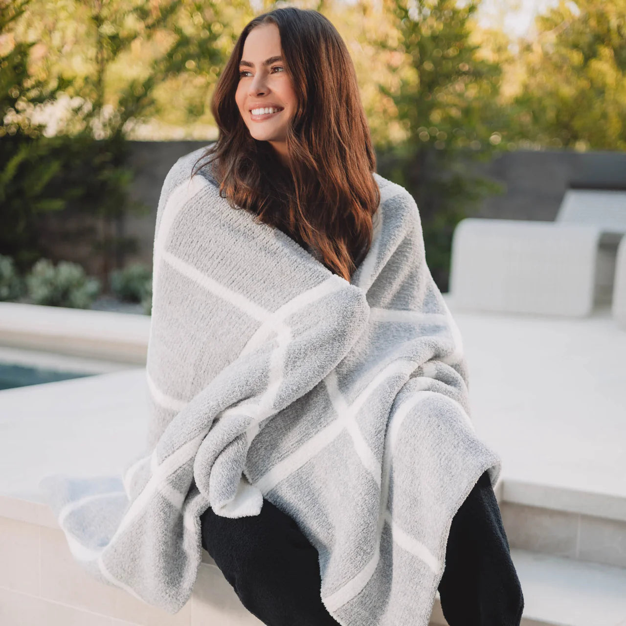 Chenilla Cloud™ Window Pane Heathered Throw