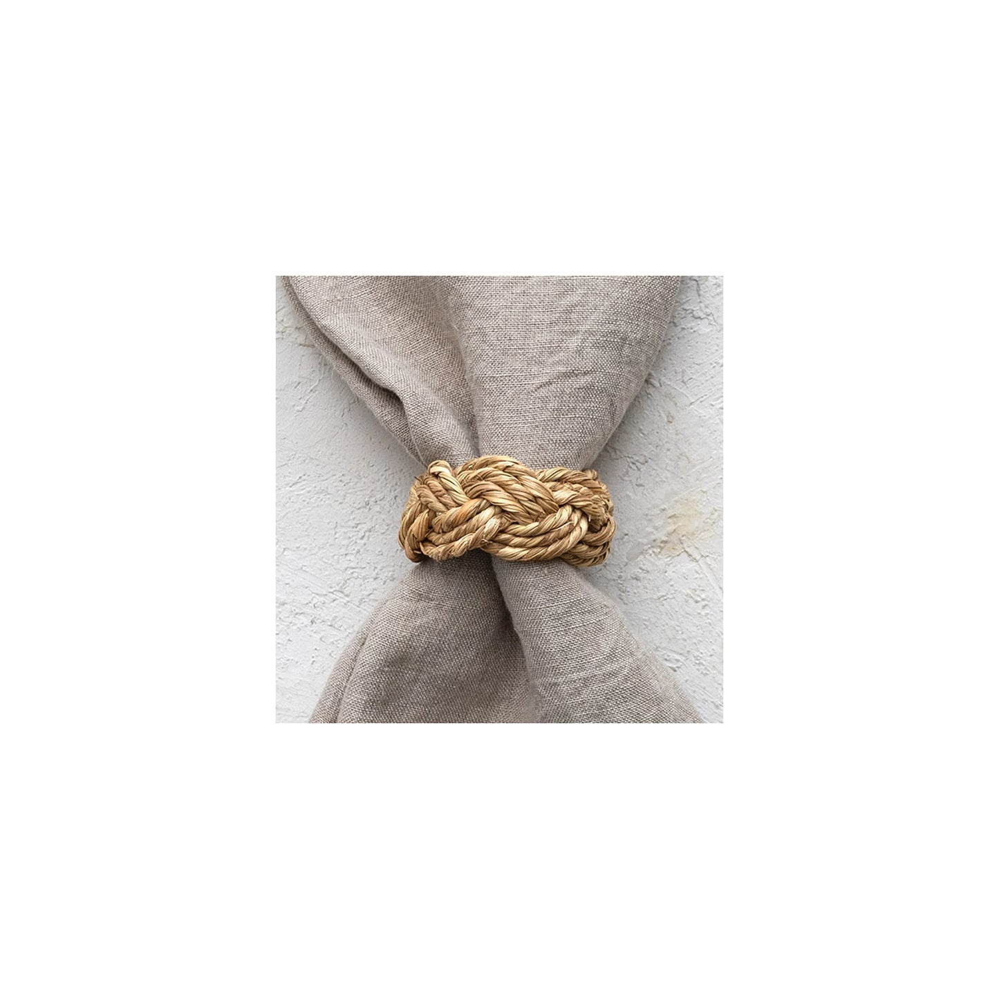 Round Braided Seagrass Napkin Rings