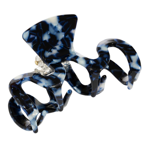 Wavy Claw Clip