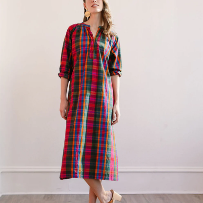 Que Paso Plaid Tejate Dress