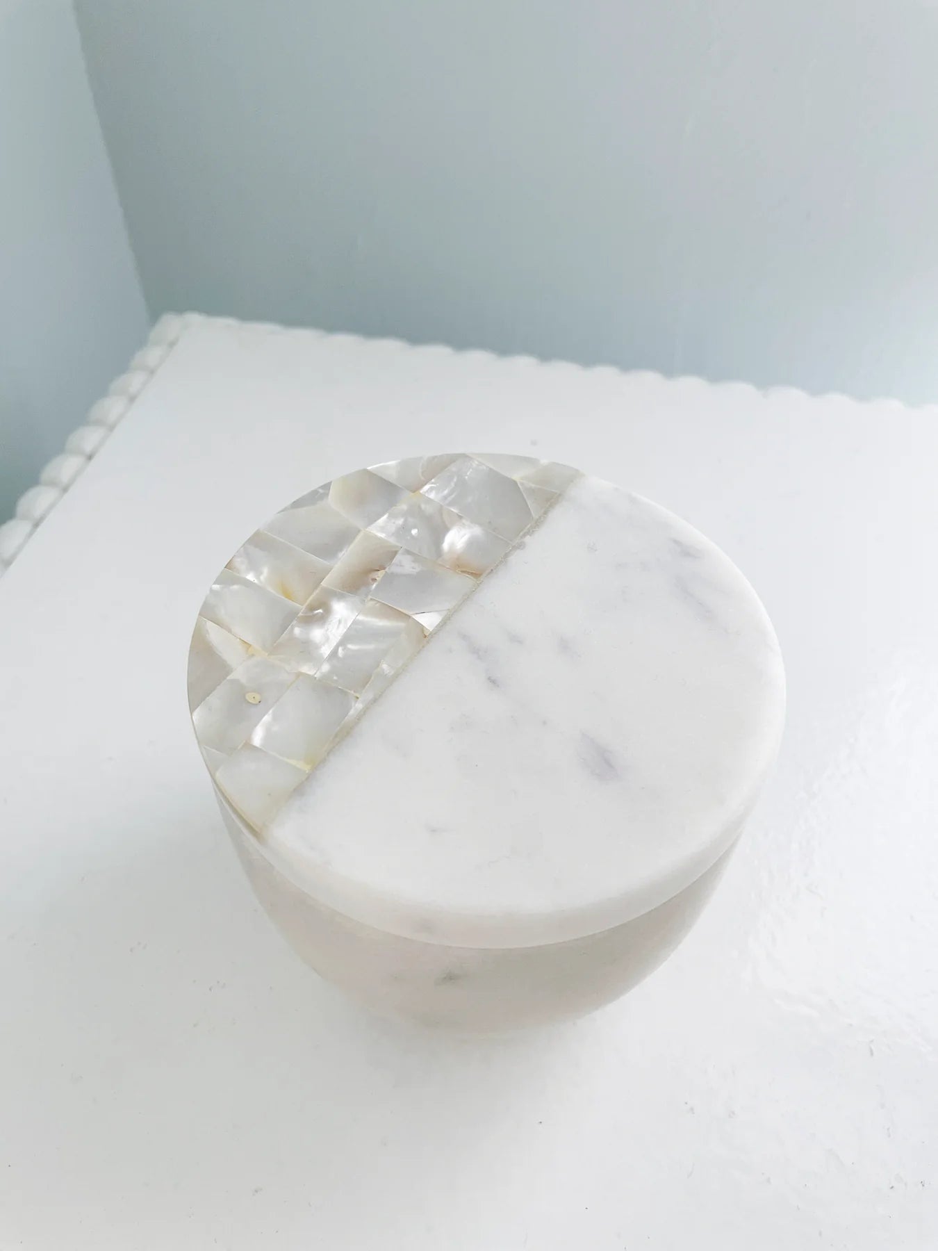 White Marble Lemongrass Candle